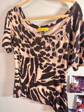 ST JOHN bedazzled cheetah leopard black and white wide neck shirt size small